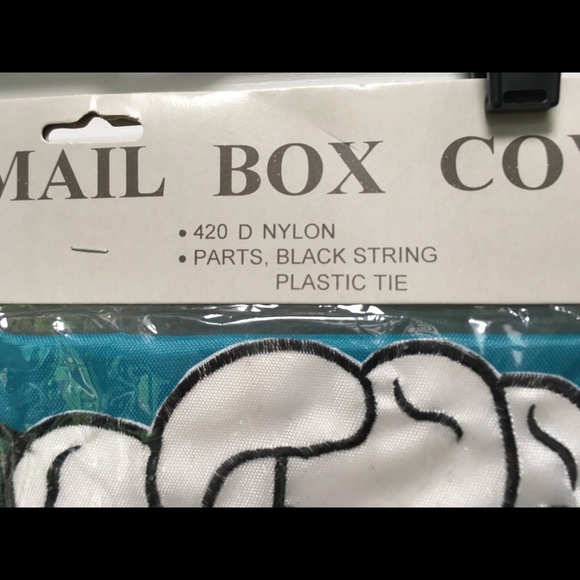 3 new decorative flags: 2 new mailbox covers,1 baby shower flag. Brass grommets. - Picture 7 of 8